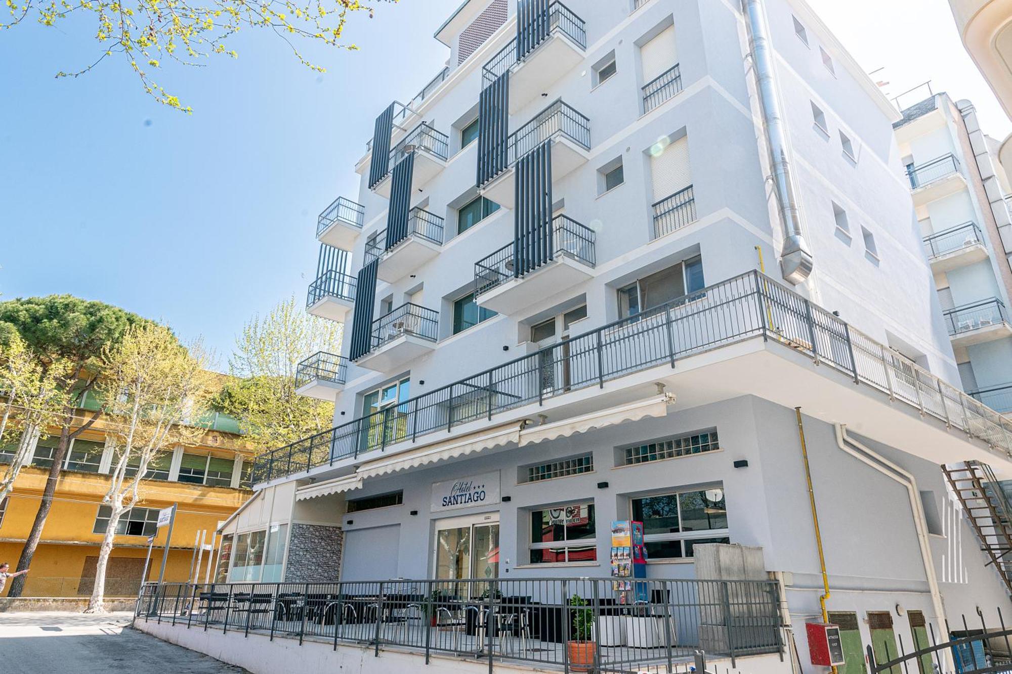 圣地亚哥酒店 里米尼 外观 照片